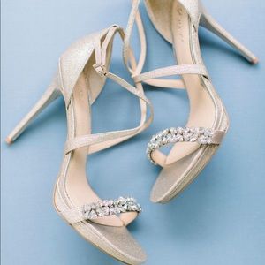 Jewel Badgley Mischka Light Gold Glitter Heels